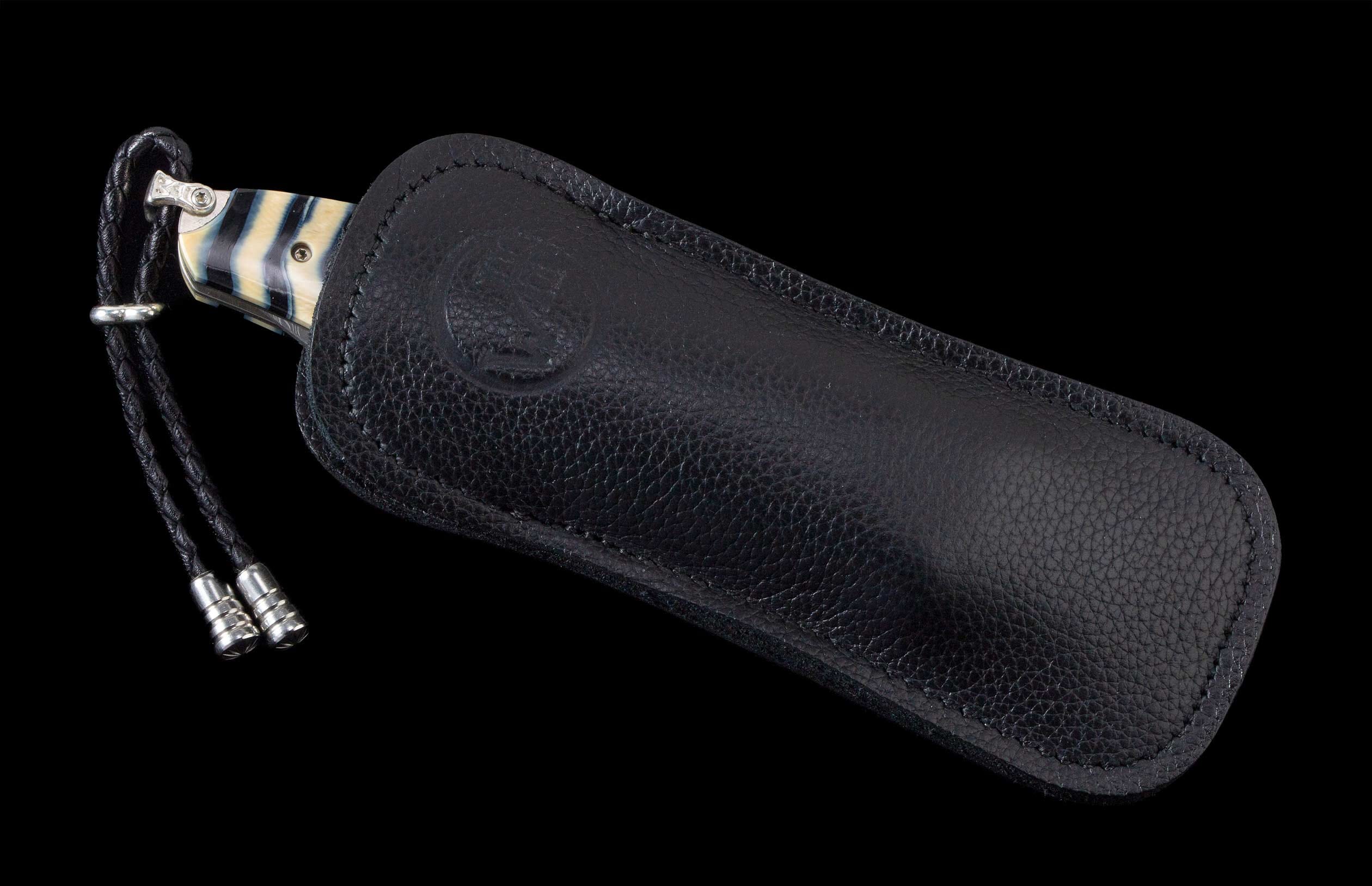 B30 Bold - Image 4