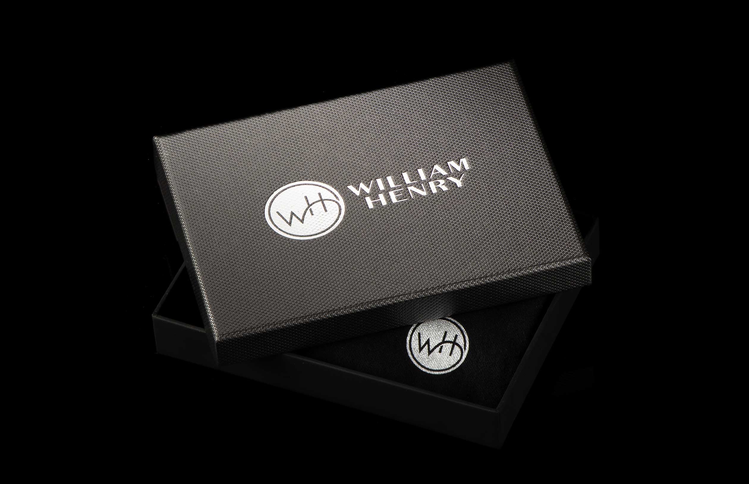 Bi-Fold Wallet - Image 25