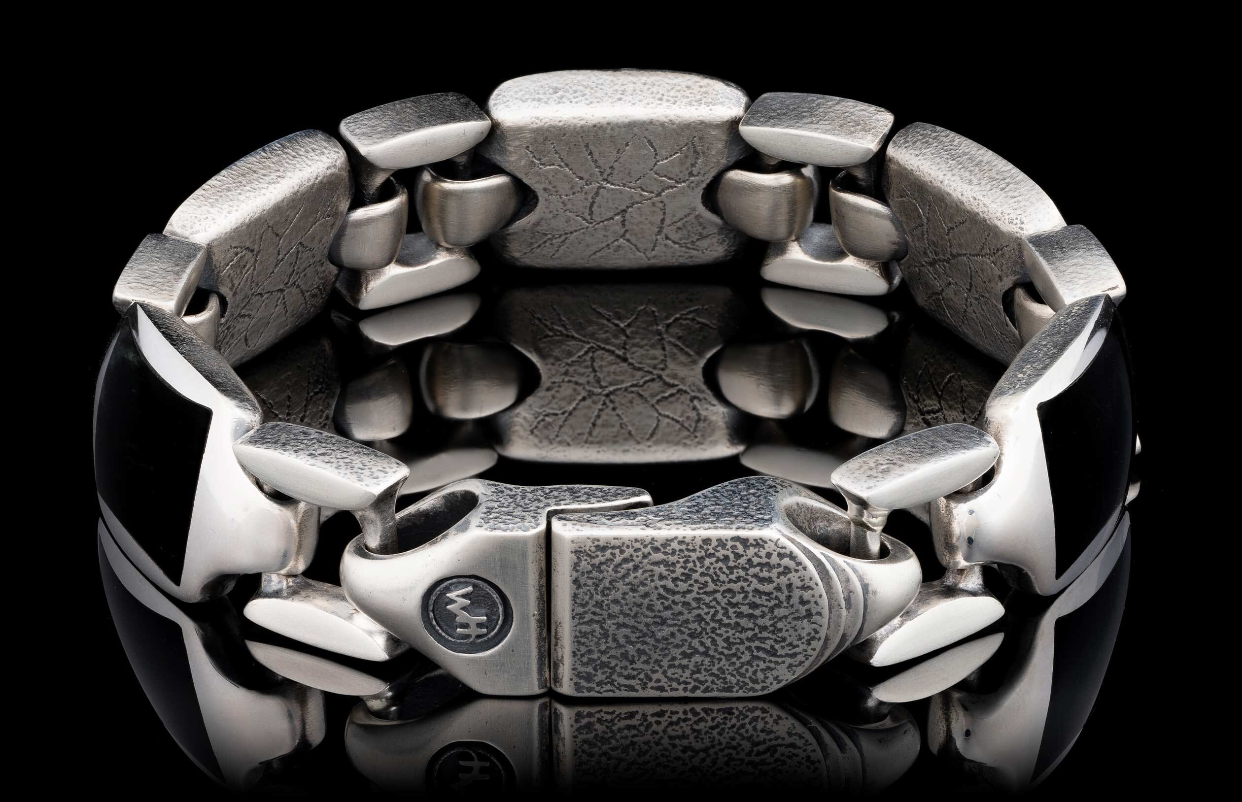 Black Jade Retro - Image 3