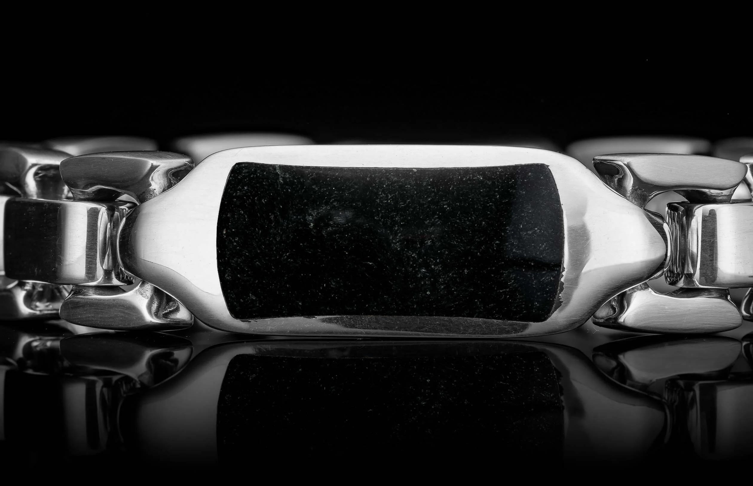 Black Jade Identity - Image 5