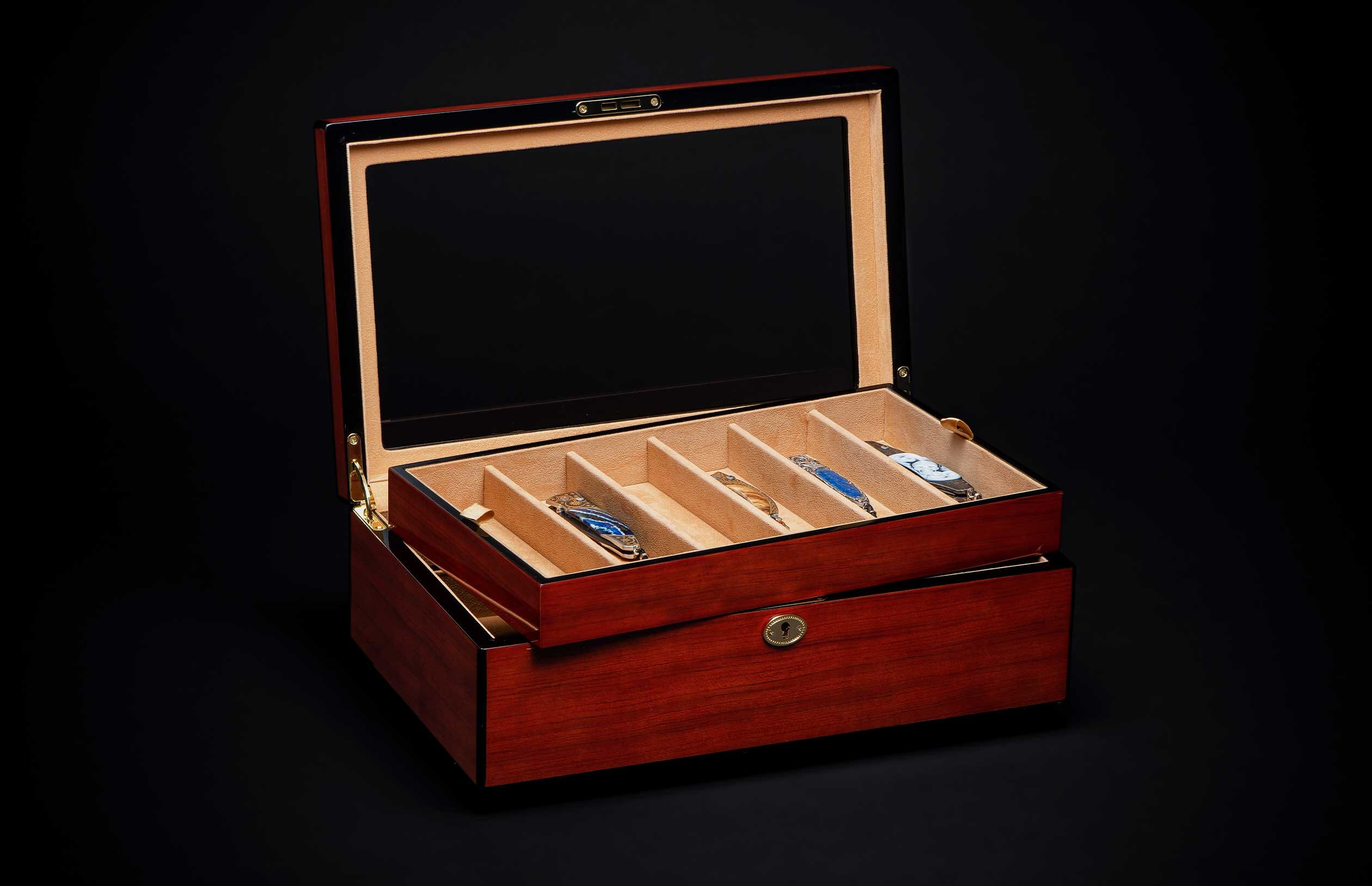 COLLECTOR'S BOX 5