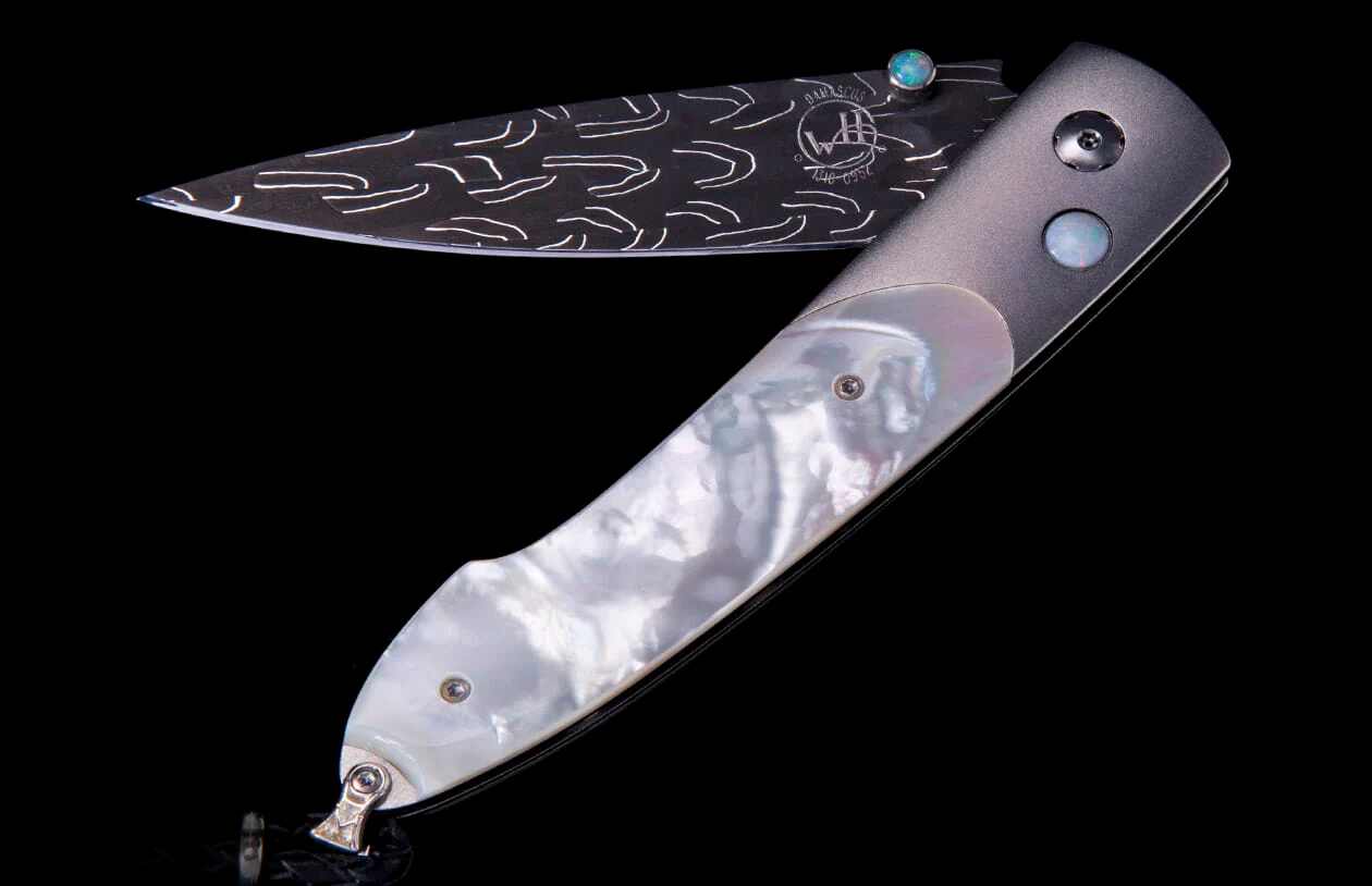 B10 Hologram