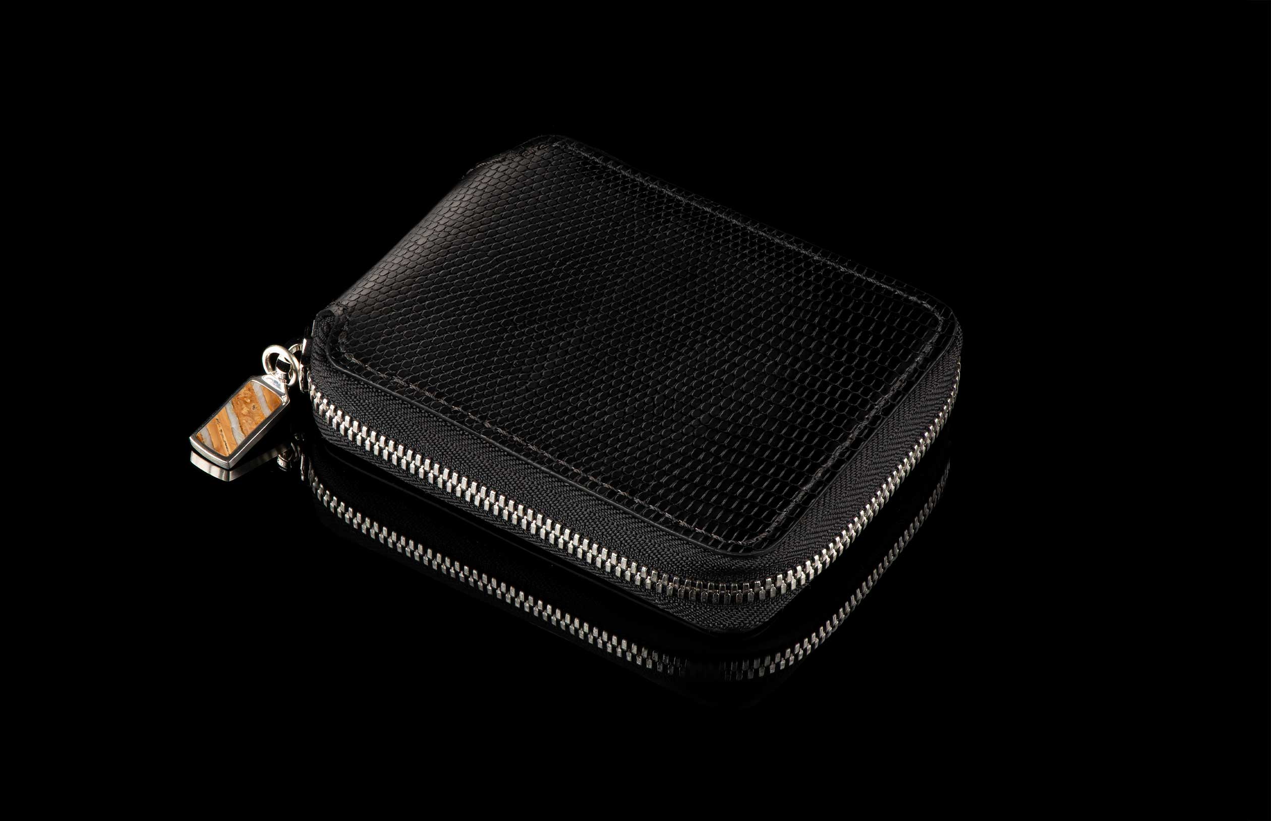 Zipper Bi-Fold - Image 45